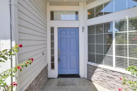 Entry Way - 2748 Genesee Dr, Rocklin, CA 95765 photo 1 of 2