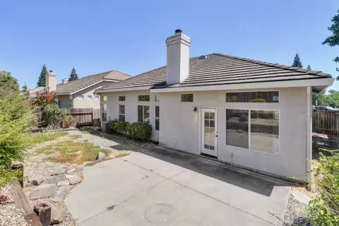 Exterior - 2748 Genesee Dr, Rocklin, CA 95765 photo 7 of 8