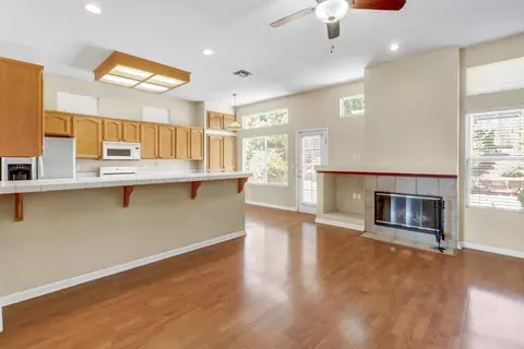 Living - 2748 Genesee Dr, Rocklin, CA 95765 photo 7 of 10