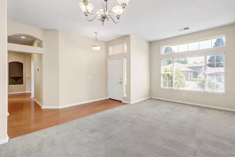 Living - 2748 Genesee Dr, Rocklin, CA 95765 photo 2 of 10
