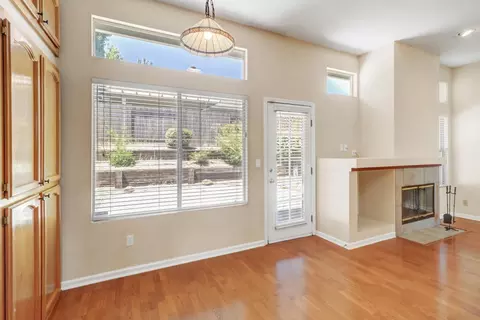 Living - 2748 Genesee Dr, Rocklin, CA 95765 photo 8 of 10