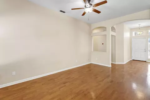 Living - 2748 Genesee Dr, Rocklin, CA 95765 photo 5 of 10