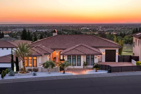 535 Serpa Way, Folsom, CA 95630