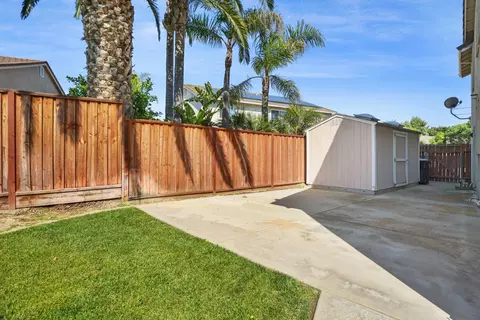 Exterior - 465 Olympus Way, Manteca, CA 95336 photo 4 of 12