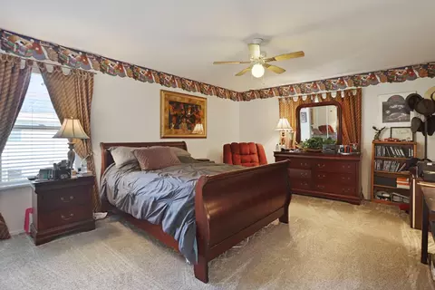 Bedroom - 465 Olympus Way, Manteca, CA 95336 photo 3 of 5