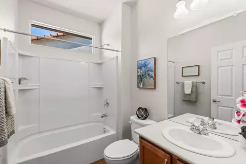 Bath - 2634 Steeple Run Ln, Manteca, CA 95336 photo 3 of 3