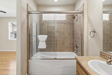 Bath - 3957 Forest Cir, Castro Valley, CA 94546 photo 7 of 7