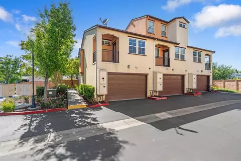Exterior - 3957 Forest Cir, Castro Valley, CA 94546 photo 2 of 3
