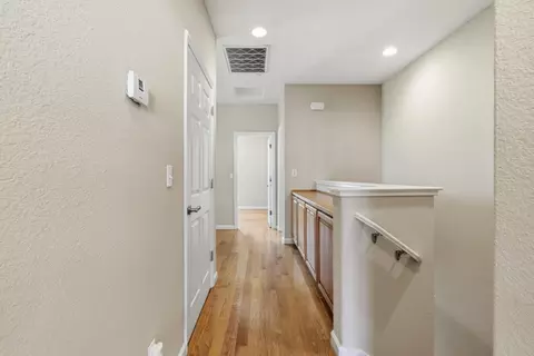 Entry Way - 3957 Forest Cir, Castro Valley, CA 94546 photo 5 of 5