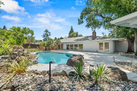 4201 Fair Oaks Blvd, Sacramento, CA 95864