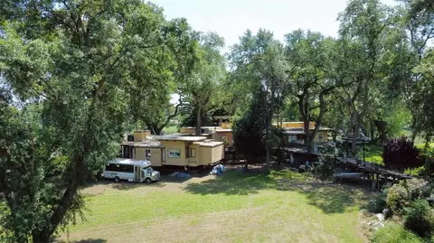 2111 Garden Hwy, Sacramento, CA 95833