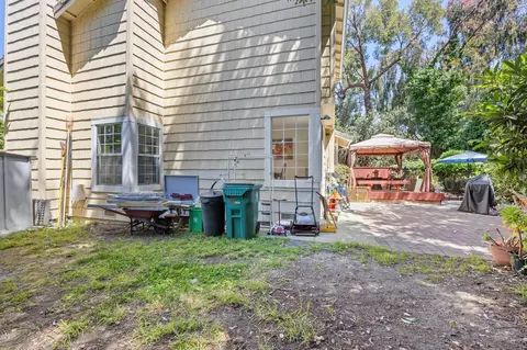 Exterior - 1001 Ignacio Ct, Pinole, CA 94564 photo 6 of 9