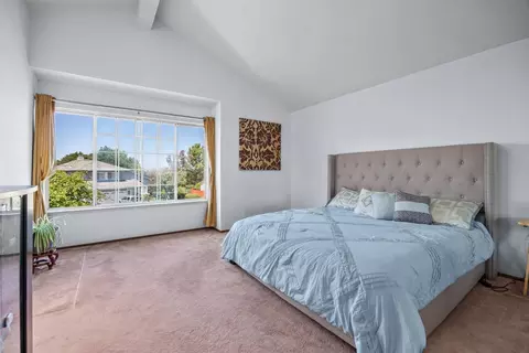 Bedroom - 1001 Ignacio Ct, Pinole, CA 94564 photo 5 of 7