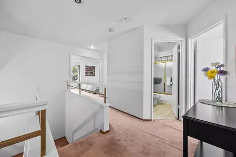 Entry Way - 1001 Ignacio Ct, Pinole, CA 94564 photo 3 of 3