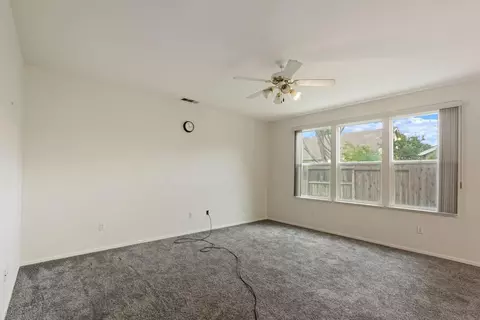 Living - 1692 Solaro Way, Manteca, CA 95336 photo 2 of 4
