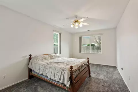 Bedroom - 1692 Solaro Way, Manteca, CA 95336 photo 5 of 7