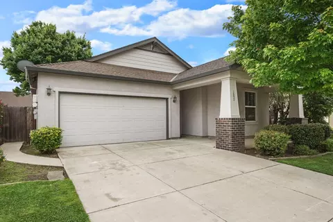 Exterior - 1692 Solaro Way, Manteca, CA 95336 photo 2 of 8
