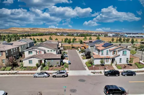 View/Area - 1931 Everest Pl, Tracy, CA 95377 photo 1 of 3