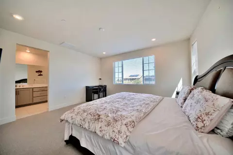 Bedroom - 1931 Everest Pl, Tracy, CA 95377 photo 4 of 4