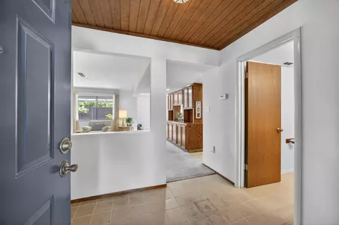 30 Park Place Ct, Sacramento, CA 95831