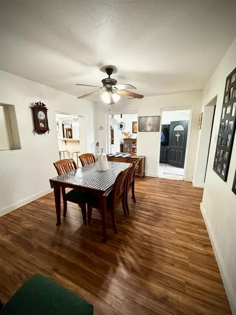 Dining - 1535 Melrose Ave, Modesto, CA 95350 photo 4 of 4
