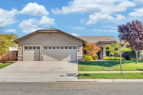 1407 Sundance Dr, Plumas Lake, CA 95961