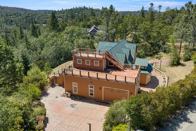 12455 Hallwood Pl, Grass Valley, CA 95949