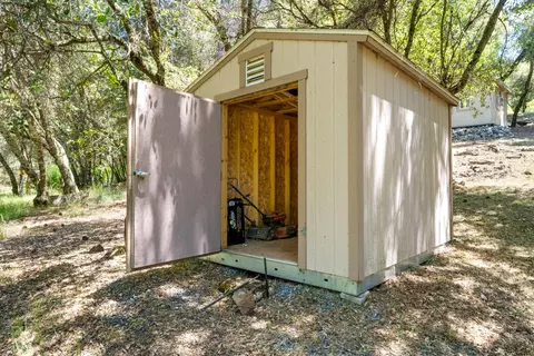 Exterior - 1144 Boole Rd, Applegate, CA 95703 photo 22 of 28