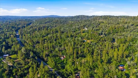 18572 Estrada Pl, Grass Valley, CA 95949 photo 52