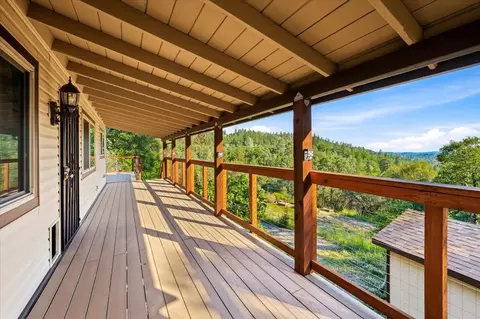 18572 Estrada Pl, Grass Valley, CA 95949 photo 25