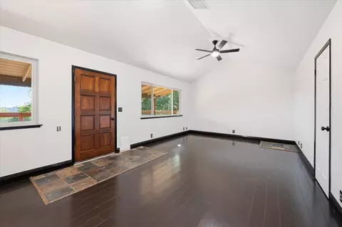 18572 Estrada Pl, Grass Valley, CA 95949 photo 6