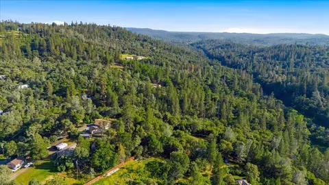 18572 Estrada Pl, Grass Valley, CA 95949 photo 50