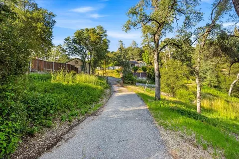 18572 Estrada Pl, Grass Valley, CA 95949 photo 44