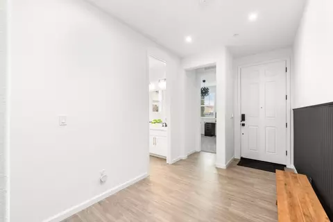 Entry Way - 1559 Irish Draught Way, Olivehurst, CA 95961 photo 2 of 9