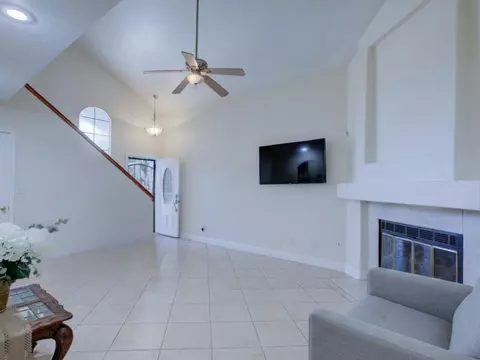Living - 3151 Andre Ln, Turlock, CA 95382 photo 2 of 2