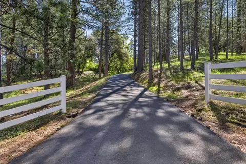 4617 Ringold Rd, Diamond Springs, CA 95619