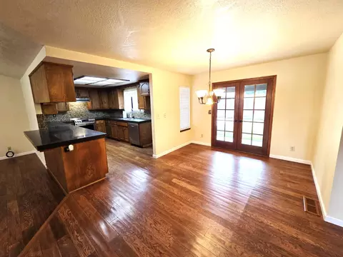Dining - 731 Nancy Dr, Ripon, CA 95366 photo 2 of 2