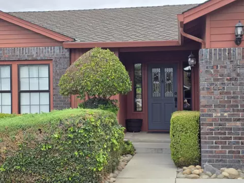 Exterior - 731 Nancy Dr, Ripon, CA 95366 photo 2 of 4
