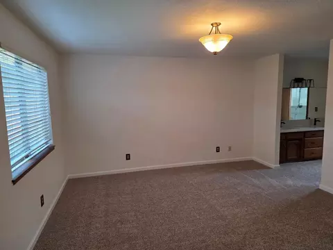 Living - 731 Nancy Dr, Ripon, CA 95366 photo 2 of 2