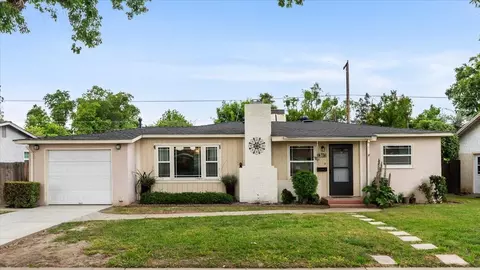 Exterior - 512 Catalina Way, Modesto, CA 95350 photo 3 of 11
