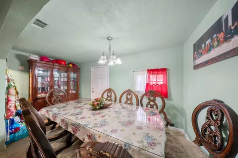 Dining - 3140 Kellogg Ave, Turlock, CA 95382 photo 1 of 2