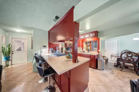 Entry Way - 3140 Kellogg Ave, Turlock, CA 95382 photo 1 of 3
