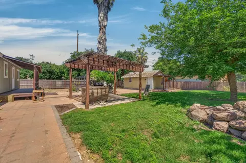 Exterior - 1155 2nd St, Meridian, CA 95957 photo 10 of 18