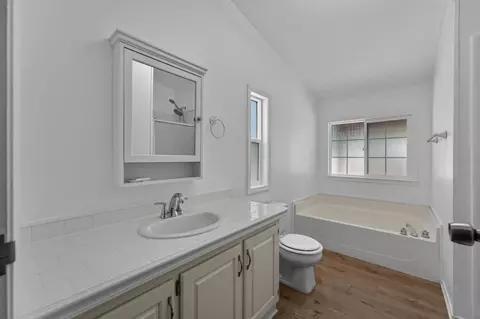 Bath - 1155 2nd St, Meridian, CA 95957 photo 1 of 3