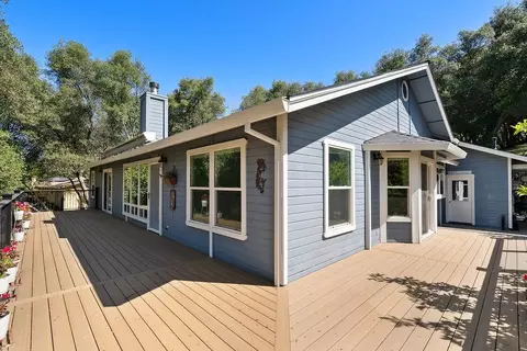 Exterior - 2290 Rising Hill Rd, Placerville, CA 95667 photo 2 of 11