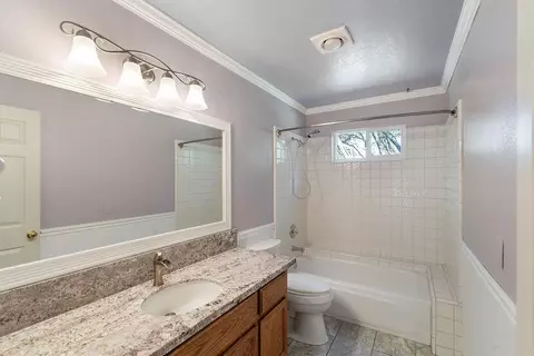 Bath - 2290 Rising Hill Rd, Placerville, CA 95667 photo 5 of 5
