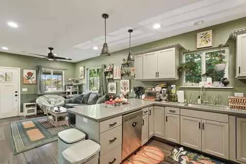 Kitchen - 223 Rush St, Lodi, CA 95240 photo 4 of 4