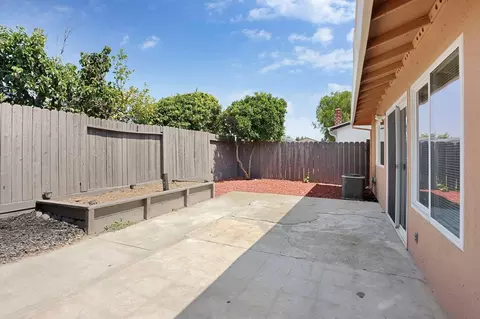Exterior - 506 Harvey Way, Bay Point, CA 94565 photo 4 of 6
