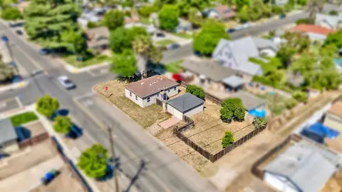 View/Area - 594 Park St, Turlock, CA 95380 photo 3 of 7