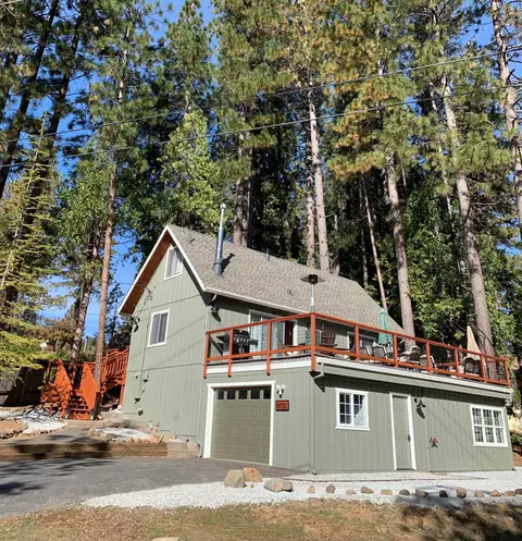 18750 Beatrice Ave, Twain Harte, CA 95383